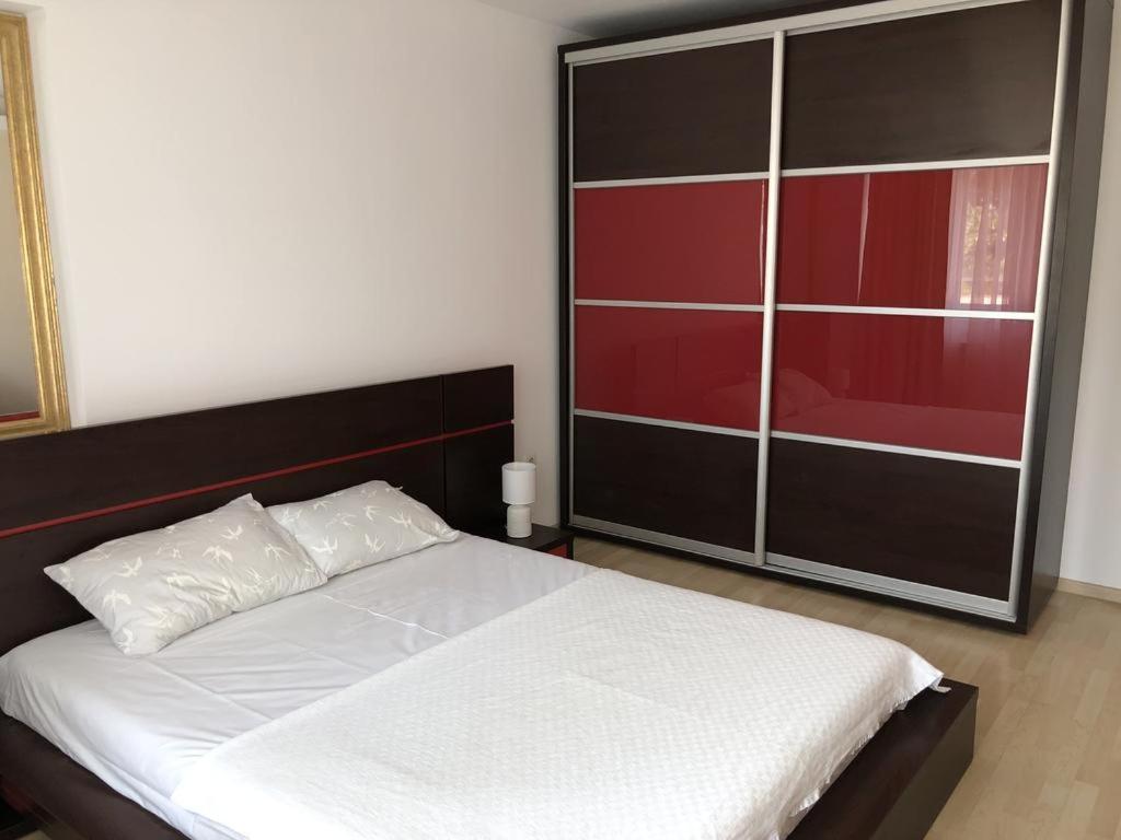 Piano Bar Holidays Apartments Mamaia Exterior photo